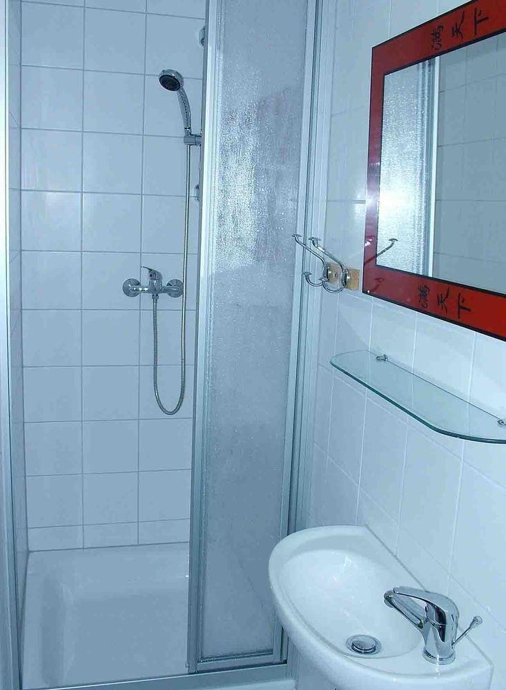 Suite Park & City Alex 4 Rooms 2 Bathrooms 2 Kitchen Berlin Bagian luar foto