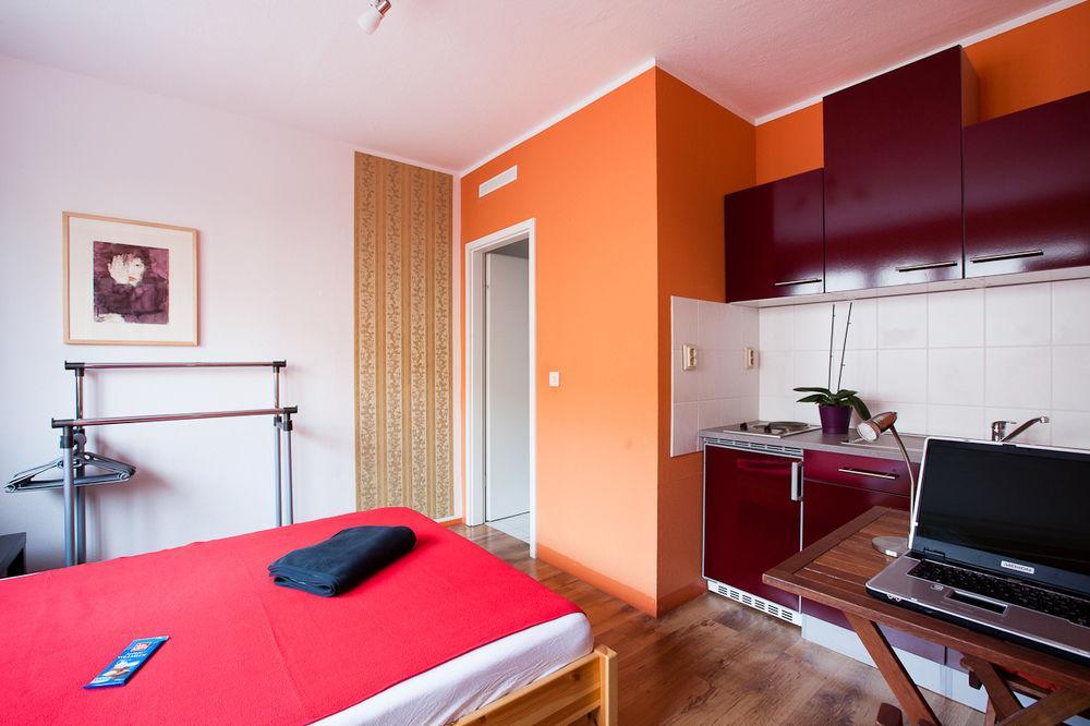 Suite Park & City Alex 4 Rooms 2 Bathrooms 2 Kitchen Berlin Bagian luar foto