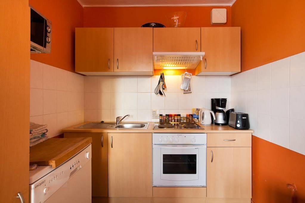 Suite Park & City Alex 4 Rooms 2 Bathrooms 2 Kitchen Berlin Bagian luar foto